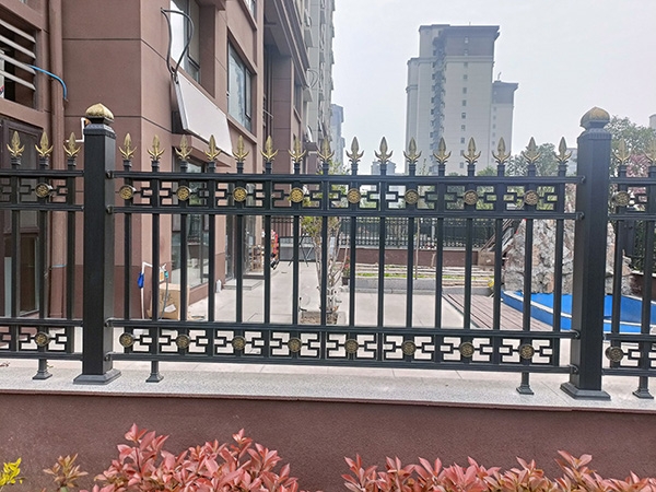 铁艺护栏
